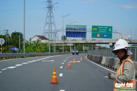 Chật vật tìm đường vào cao tốc Mỹ Thuận - Cần Thơ về miền Tây- Ảnh 3. Điểm kết nối giữa dự án cao tốc Trung Lương - Mỹ Thuận và cầu Mỹ Thuận 2 - Ảnh: MẬU TRƯỜNG