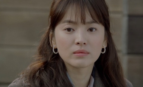 Những gương mặt đa dạng của Song Hye Kyo qua loạt phim ăn khách- Ảnh 6. Những gương mặt đa dạng của Song Hye Kyo qua loạt phim ăn khách- Ảnh 6.