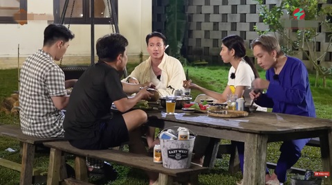 Trường Giang chưa đặt tên cho con thứ 2, vì sao vậy?- Ảnh 2. Trường Giang cho biết chưa đặt tên con trai