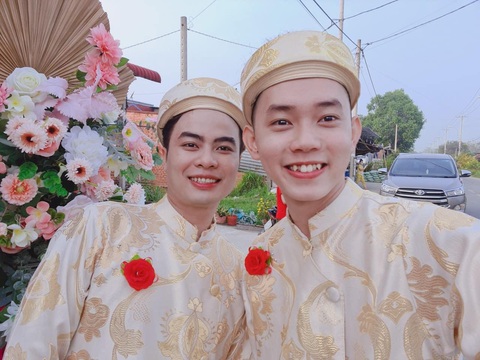 Những khoảnh khắc hạnh phúc, dễ thương của cặp đôi Hoàng Kiệt - Duy Khánh - Ảnh: NVCC Những khoảnh khắc hạnh phúc, dễ thương của cặp đôi Hoàng Kiệt - Duy Khánh - Ảnh: NVCC