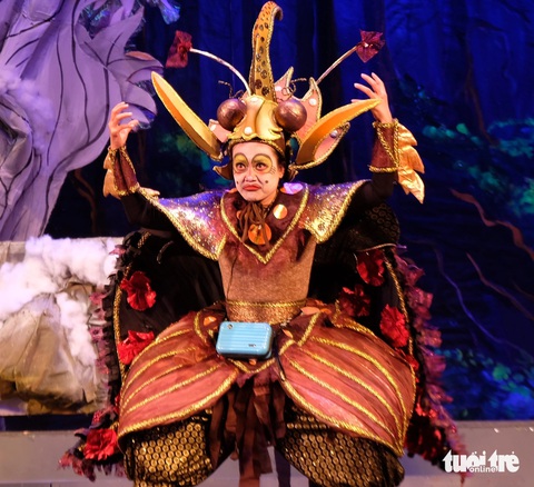 Nhiều khán giả không nhận ra Hồng Ánh trong tạo hình Nhiều khán giả không nhận ra Hồng Ánh trong tạo hình