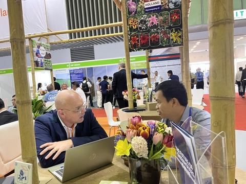 EuroCham: Niềm tin của doanh nghiệp châu Âu tại Việt Nam tăng cao- Ảnh 1. Doanh nghiệp châu Âu tại Việt Nam tự tin hơn về hoạt động đầu tư - Ảnh: N.BÌNH