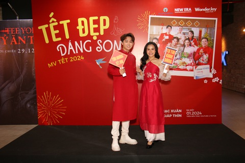 Phan Như Thùy - Duy Zuno gia nhập đường đua nhạc Tết 2024- Ảnh 2. Tết đẹp dáng son là sản phẩm đầu tiên Phan Như Thùy kết hợp với Duy Zuno