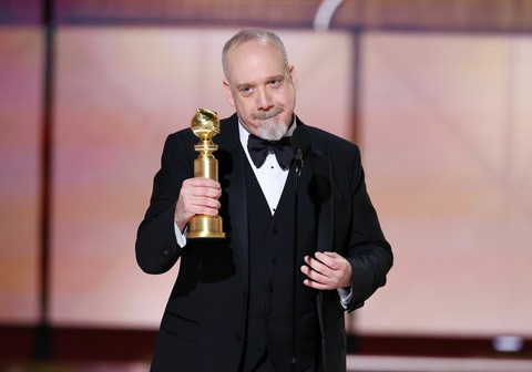 Paul Giamatti giành giải Nam chính điện ảnh xuất sắc nhất - Thể loại nhạc kịch hay hài (Best Performance by an Actor in a Motion Picture, Musical or Comedy) cho vai diễn của anh trong The Holdovers. Paul Giamatti giành giải Nam chính điện ảnh xuất sắc nhất - Thể loại nhạc kịch hay hài (Best Performance by an Actor in a Motion Picture, Musical or Comedy) cho vai diễn của anh trong The Holdovers.