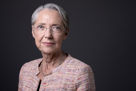 Ngày 8-1, Thủ tướng Pháp Elisabeth Borne nộp đơn từ chức và đã được chấp thuận - Ảnh: AFP Ngày 8-1, Thủ tướng Pháp Elisabeth Borne nộp đơn từ chức và đã được chấp thuận - Ảnh: AFP