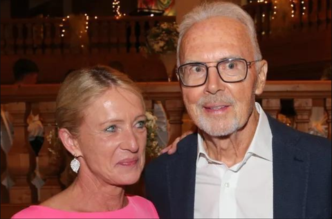 'Hoàng đế' Beckenbauer qua đời để lại khối tài sản 150 triệu euro- Ảnh 5. Beckenbauer và người vợ hiện nay Heid - Ảnh: INTERNET