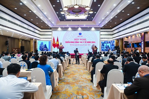 Phó thủ tướng: Đưa Bệnh viện Việt Đức và Bạch Mai cơ sở 2 vào hoạt động trong năm nay- Ảnh 1. Toàn cảnh hội nghị - Ảnh: QUANG VIỄN