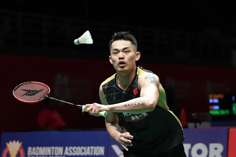 Vì sao người đánh tay trái có lợi thế khi chơi cầu lông?- Ảnh 1. Tay vợt huyền thoại Lin Dan cũng là người thuận tay trái - Ảnh: ALAMY