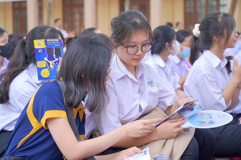Giảm áp lực tài chính tại Trường Đại học Gia Định- Ảnh 3. Giảm áp lực tài chính tại Trường Đại học Gia Định- Ảnh 3.