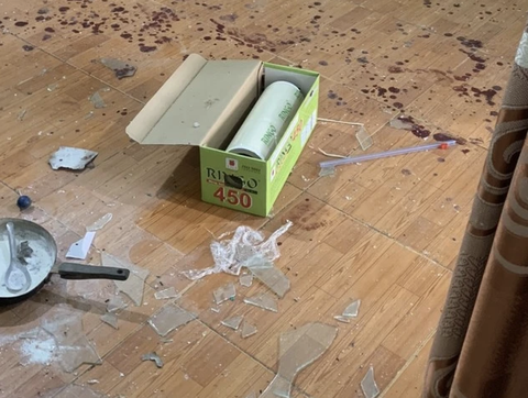 2 học sinh ở Lâm Đồng nguy kịch vì đốt pháo tự chế- Ảnh 1. Hiện trường vụ nổ pháo tự chế làm 2 học sinh nguy kịch - Ảnh: L.Đ.