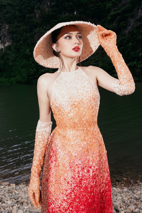 Những ứng cử viên sáng giá cho vương miện Miss Cosmo 2024 - Ảnh 3. Những ứng cử viên sáng giá cho vương miện Miss Cosmo 2024 - Ảnh 3.