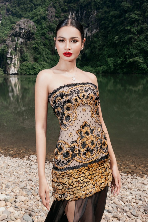 Những ứng cử viên sáng giá cho vương miện Miss Cosmo 2024 - Ảnh 1. Những ứng cử viên sáng giá cho vương miện Miss Cosmo 2024 - Ảnh 1.