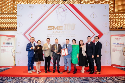 Menas lần thứ 2 liên tiếp được trao giải thưởng SME100 - Ảnh 2.