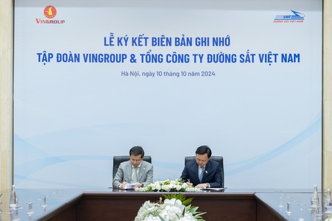 Vingroup ký kết hợp tác thúc đẩy chuyển đổi xanh với Tổng công ty Đường sắt Việt Nam - Ảnh 2.