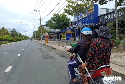 Ở trọ long đong không được vay vốn, cháu đậu đại học, cả nhà ôm nhau khóc - Ảnh 5.
