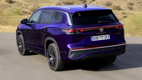 Volkswagen Tayron ra mắt thay thế Tiguan Allspace, giá quy đổi từ 1,24 tỉ đồng - Ảnh 3.