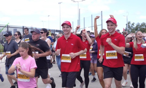 Thưởng ngoạn mùa xuân Australia tại giải marathon Perth Running Festival 2024 - Ảnh 2.