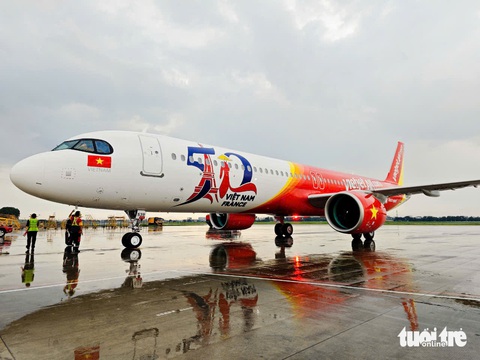 Chạy đua bổ sung máy bay chở khách mùa Tết - Ảnh 1.