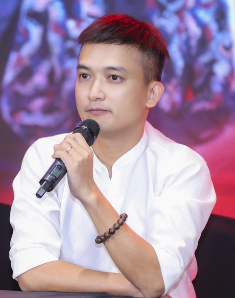 Hồ Hoài Anh làm tổng đạo diễn, Lưu Hương Giang hát trong live show từ thiện ‘Hồi sinh’ - Ảnh 5. Dàn nghệ sĩ về Lào Cai làm live show từ thiện ‘Hồi sinh’ - Ảnh 1.