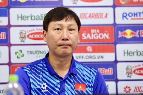HLV Kim Sang Sik tin tưởng đội tuyển Việt Nam sẽ thắng Ấn Độ - Ảnh 1. HLV Kim Sang Sik tin tưởng đội tuyển Việt Nam sẽ thắng Ấn Độ - Ảnh 1.