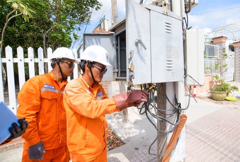 Tiêu thụ điện dịp Tết sẽ giảm mạnh từ 40-50%, dự kiến sẽ ngừng nhiều tổ máy - Ảnh 1.