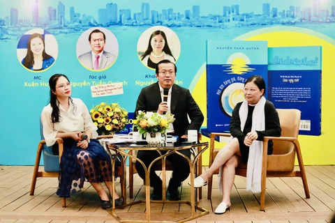 CEO Nguyễn Tuấn Quỳnh: Tôi viết chào ngày mới mỗi ngày để kiếm tìm năng lượng tích cực - Ảnh 1. CEO Nguyễn Tuấn Quỳnh: Tôi viết chào ngày mới mỗi ngày để kiếm tìm năng lượng tích cực - Ảnh 1.