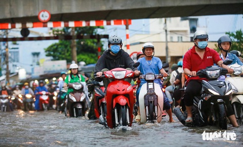 Để kẹt xe, ngập nước không còn là 'đặc sản' - Ảnh 5. Để kẹt xe, ngập nước không còn là 'đặc sản' - Ảnh 5.