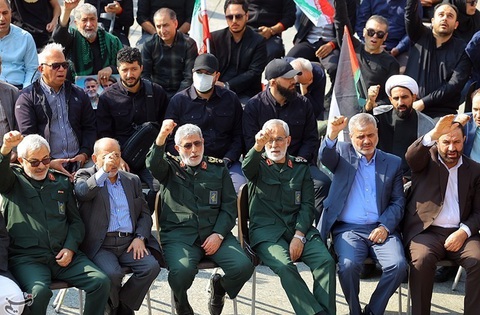 Tướng Iran trở lại sau nhiều ngày bị đồn tử nạn - Ảnh 3. Tướng Iran trở lại sau nhiều ngày bị đồn tử nạn - Ảnh 2.