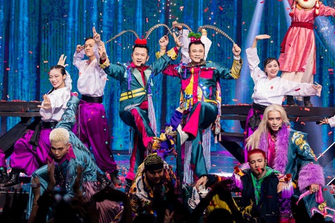 Tin tức giải trí 16-10: Tùng Dương, Hòa Minzy... kêu gọi 2,4 tỉ đồng ủng hộ Lào Cai - Ảnh 4. Tin tức giải trí 16-10: - Ảnh 4.