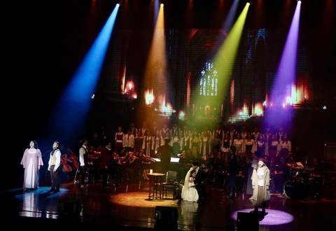 Tái hiện nhạc kịch 'Những người khốn khổ' phiên bản staged concert tại TP.HCM - Ảnh 2. Tái hiện nhạc kịch 'Những người khốn khổ' phiên bản staged concert tại TP.HCM - Ảnh 2.