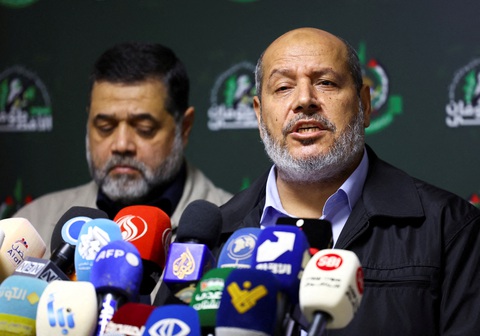 Hamas xác nhận thủ lĩnh Sinwar thiệt mạng, thề tiếp tục chiến đấu - Ảnh 1. Hamas xác nhận thủ lĩnh Sinwar thiệt mạng, tuyên bố không dừng lại - Ảnh 2.