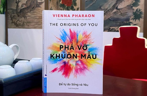Phá vỡ khuôn mẫu để tự do sống và yêu - Ảnh 1. Phá vỡ khuôn mẫu để tự do sống và yêu - Ảnh 1.