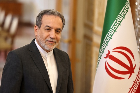 Iran tuyên bố tấn công xong, trừ khi Israel trả đũa - Ảnh 1. Iran tuyên bố đã tấn công xong - Ảnh 1.
