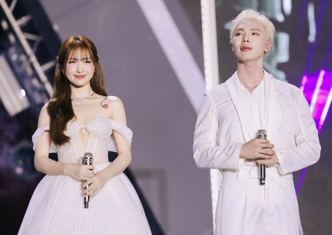 Negav có tiếng nhưng không có người tại Concert 2 Anh trai say hi - Ảnh 1. Negav có tiếng nhưng không có người tại concert 2 Anh trai say hi - Ảnh 1.