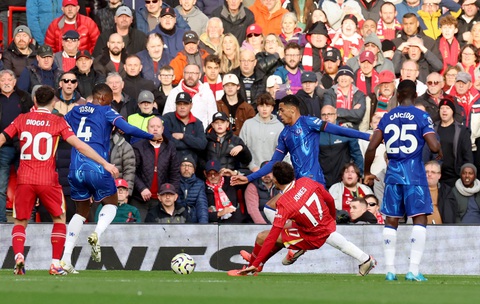 Người hùng bất ngờ giúp Liverpool đánh bại Chelsea - Ảnh 2.