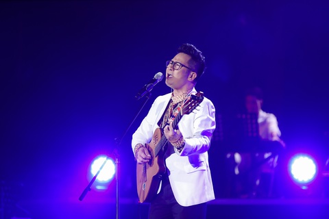 Khi Phan Mạnh Quỳnh siêu thật thà - Ảnh 7. Phan Mạnh Quỳnh 'đốn tim' khán giả vì... quá thật thà - Ảnh 4.