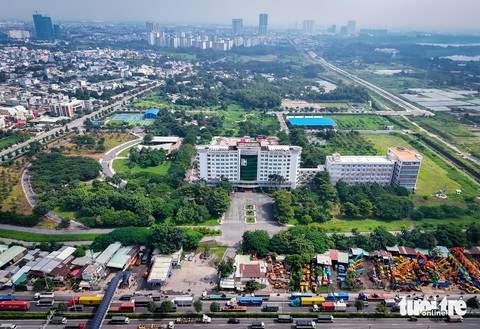 Đại học Quốc gia TP.HCM sau 3 thập kỷ: Diện mạo đẹp hơn với các cụm trường, ký túc xá - Ảnh 3.