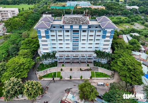 Đại học Quốc gia TP.HCM sau 3 thập kỷ: Diện mạo đẹp hơn với các cụm trường, ký túc xá - Ảnh 8.