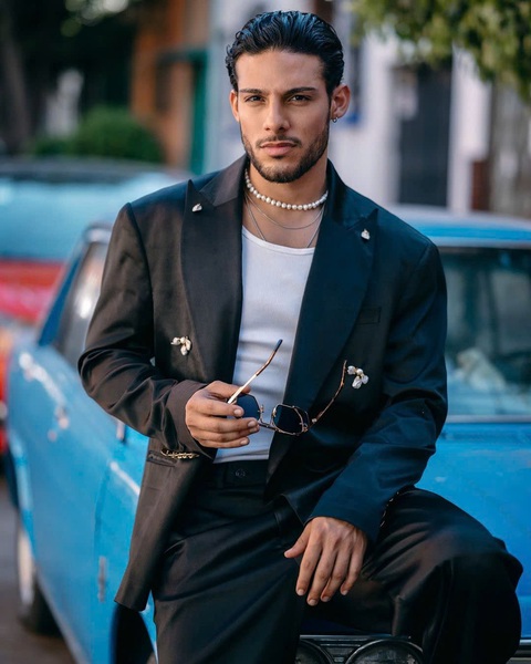 Hé lộ dàn nam vương thi Mr World 2024 có ca sĩ, nhà tâm lý, cận vệ của vua - Ảnh 7. Ngắm dàn nam vương thi Mr World 2024: Có ca sĩ, nhà tâm lý, cận vệ của vua - Ảnh 7.