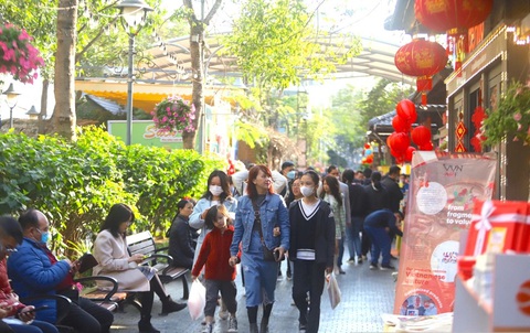 Phát triển văn hoá đọc để xây dựng người Hà Nội thanh lịch, văn minh - Ảnh 2. Phát triển văn hoá đọc để xây dựng người Hà Nội thanh lịch, văn minh - Ảnh 2.