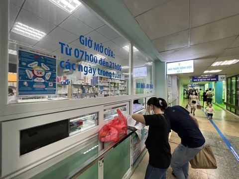 Bộ Y tế đề xuất danh mục thuốc, sinh phẩm cho người tham gia bảo hiểm y tế - Ảnh 1. Bộ Y tế đề xuất danh mục thuốc, sinh phẩm cho người tham gia bảo hiểm y tế - Ảnh 1.