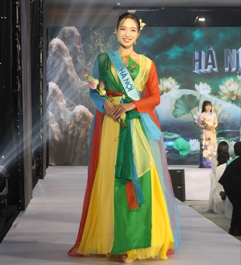 Hoa hậu Quốc gia Việt Nam có thi nấu ăn, cắm hoa; dùng mã tỉnh thành trên biển số xe làm số báo danh - Ảnh 4. Hoa hậu Quốc gia Việt Nam có thi nấu ăn, cắm hoa; dùng mã tỉnh thành trên biển số xe làm số báo danh - Ảnh 4.