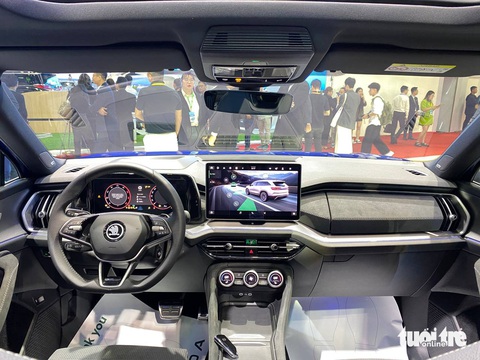 Skoda chào sân VMS bằng 5 xe mới ra mắt, dàn trải đủ mọi phân khúc, chưa công bố giá- Ảnh 10. Skoda tung nhiều xe mới nhất ở Vietnam Motor Show 2024, có cả xe điện, chưa công bố giá bán - Ảnh 8.