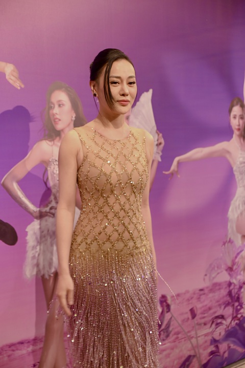 Phương Oanh gây bất ngờ khi tham gia Bước nhảy hoàn vũ - Ảnh 2. Phương Oanh gây bất ngờ khi tham gia Bước nhảy hoàn vũ - Ảnh 2.
