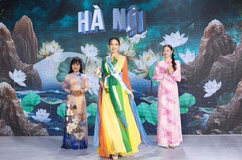 Hoa hậu Quốc gia Việt Nam sẽ khoác phượng bào khi đăng quang - Ảnh 2. Hoa hậu Quốc gia Việt Nam sẽ khoác phượng bào khi đăng quang - Ảnh 2.