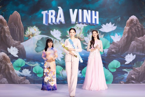 Hoa hậu Quốc gia Việt Nam sẽ khoác phượng bào khi đăng quang - Ảnh 3. Hoa hậu Quốc gia Việt Nam sẽ khoác phượng bào khi đăng quang - Ảnh 3.