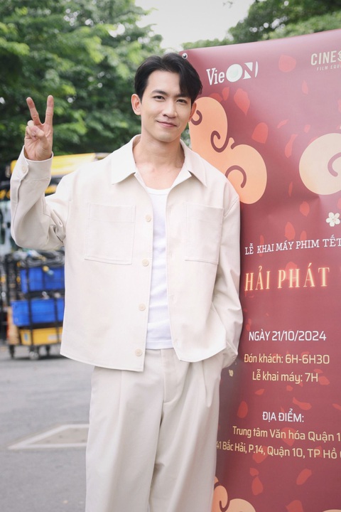 Đạo diễn 'Kính Vạn Hoa' Nguyễn Minh Chung trở lại với phim hài Tết 2025 - Ảnh 3. Đạo diễn 'Kính Vạn Hoa' Nguyễn Minh Chung trở lại với phim hài Tết 2025 - Ảnh 3.