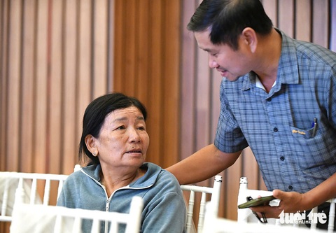 Mẹ hàng ngày nuôi cha tâm thần, nay đi 350km 'coi' con được Tiếp sức đến trường: Tui hồi hộp quá! - Ảnh 14. Ba chị em mất cha mẹ cùng học ĐH Khoa học Tự nhiên TP.HCM: Tiếp sức đến trường làm mình bớt cô đơn! - Ảnh 14.