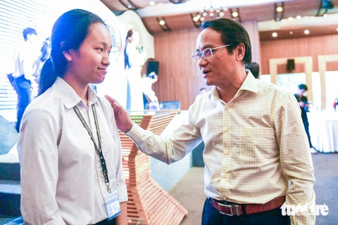 - Ảnh 1. Ba chị em mất cha mẹ cùng học ĐH Khoa học Tự nhiên TP.HCM: Tiếp sức đến trường làm mình bớt cô đơn! - Ảnh 30.