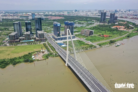 Đề xuất làm công viên bờ sông Sài Gòn từ cầu Ba Son đến cầu Thủ Thiêm - Ảnh 1.